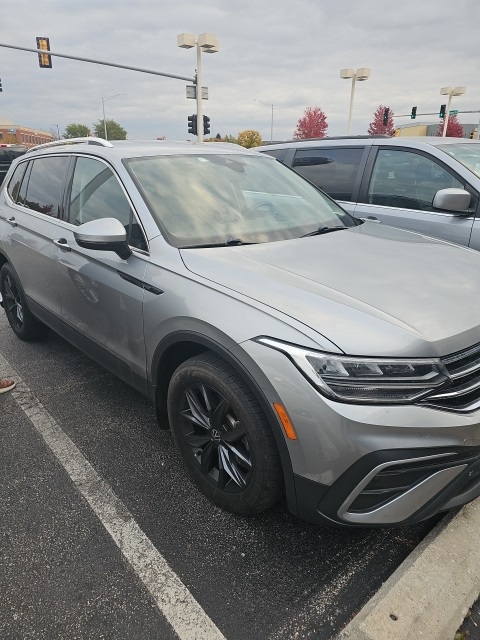 2022 Volkswagen Tiguan SE