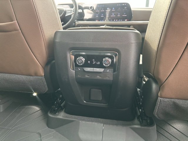 2026 Chevrolet Tahoe High Country photo 15