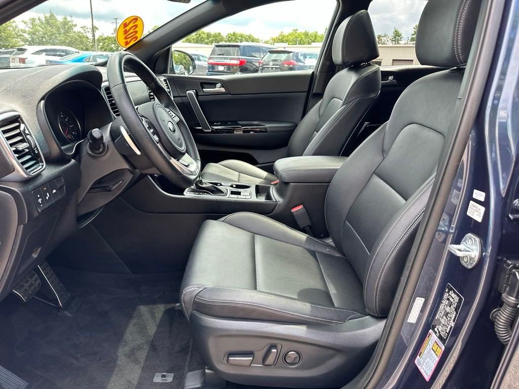 2022 Kia Sportage Nightfall Edition photo 9