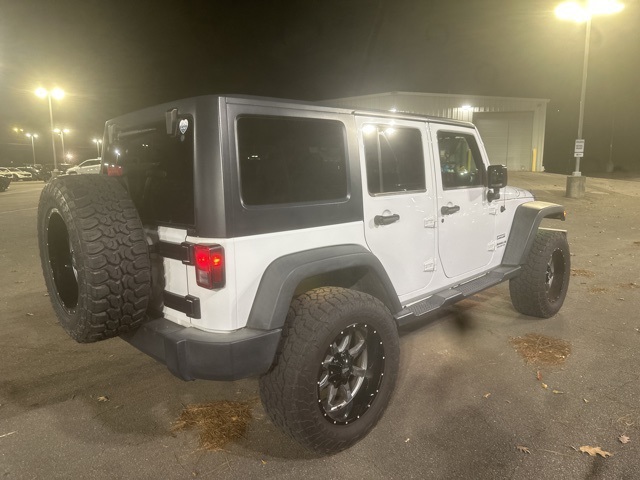 2016 Jeep Wrangler Unlimited Sport photo 2