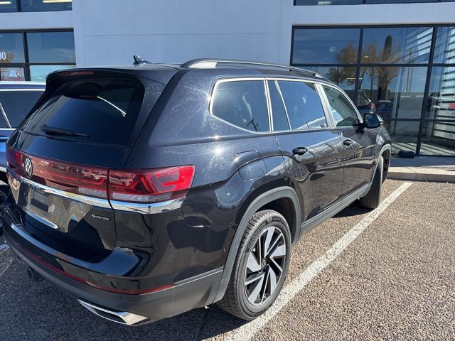 2024 Volkswagen Atlas SE Technology photo 4