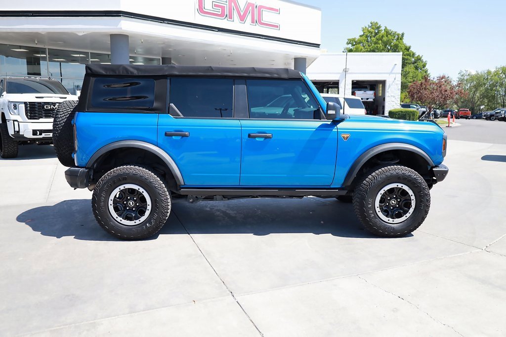 2021 Ford Bronco Base photo 5