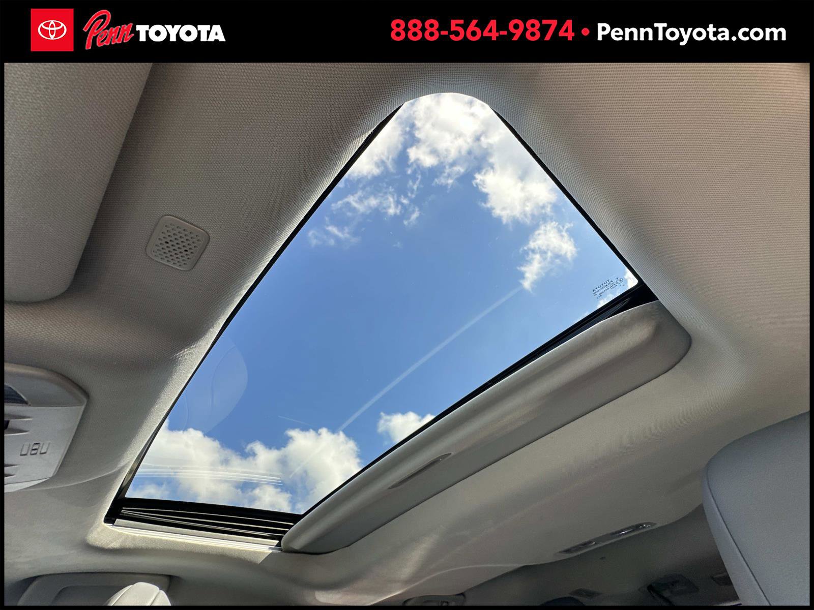 2020 Toyota Highlander XLE photo 22