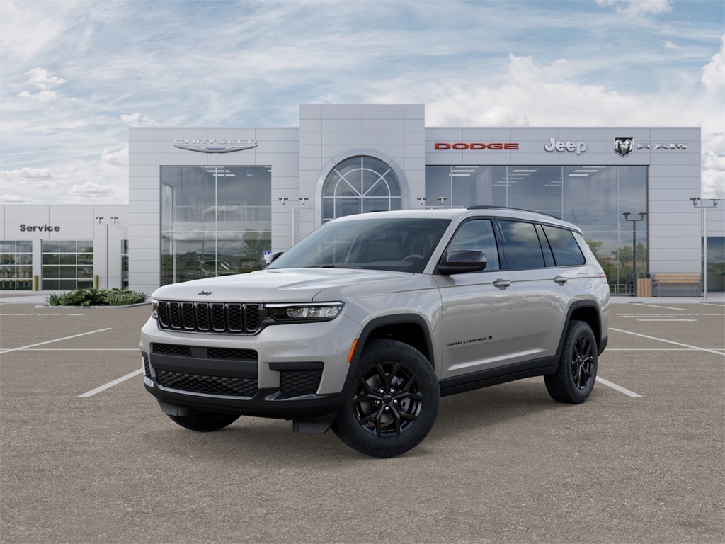 2025 Jeep Grand Cherokee L Altitude's photo
