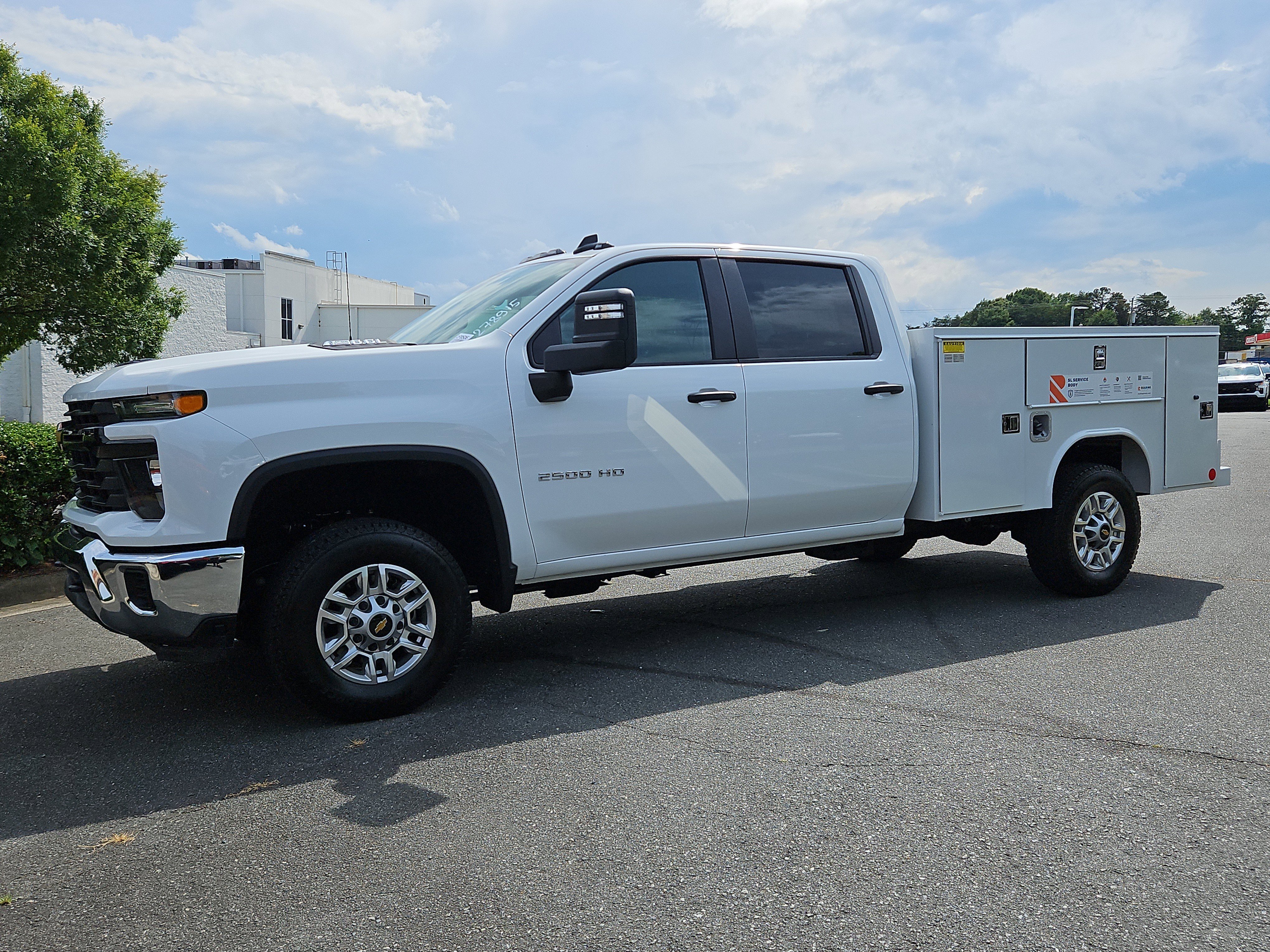 2025 Chevrolet Silverado 2500HD Work Truck's photo