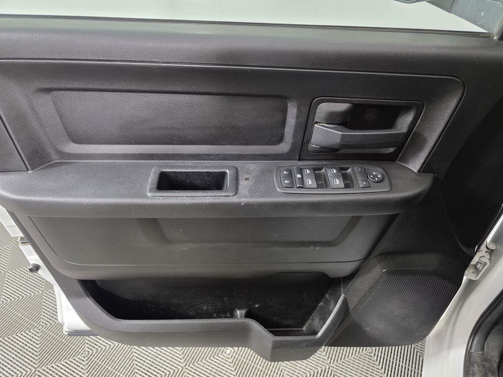2020 Ram 2500 Tradesman photo 14