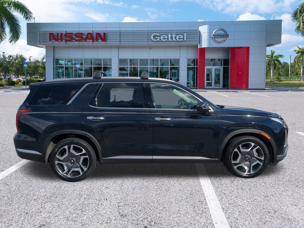 2023 Hyundai Palisade SEL photo 3