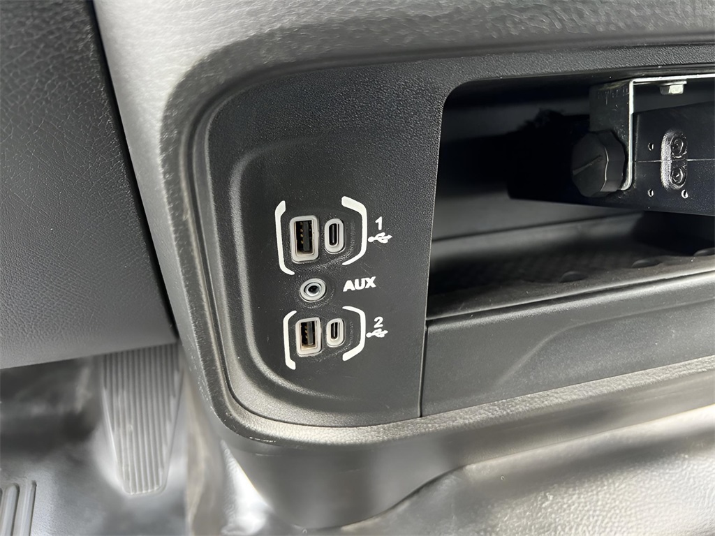 2022 Ram 5500 photo 18