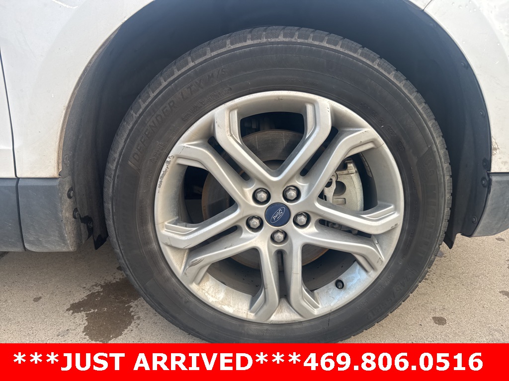 2016 Ford Edge Titanium photo 7
