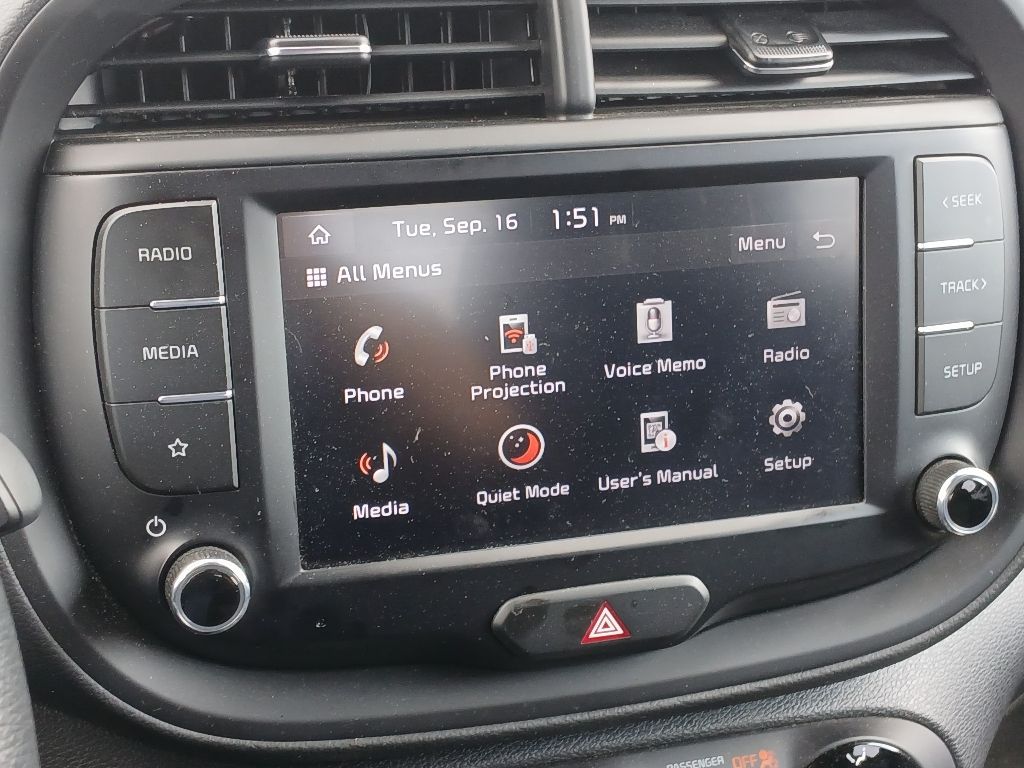 2023 Kia Soul LX photo 21