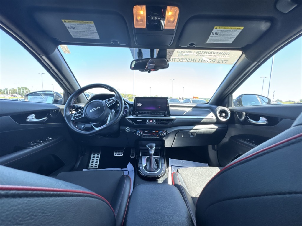 2023 Kia Forte GT photo 10