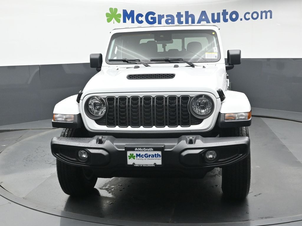 2025 Jeep Gladiator Sport S photo 2