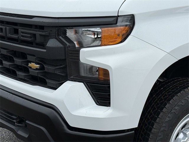 2025 Chevrolet Silverado 1500 photo 10