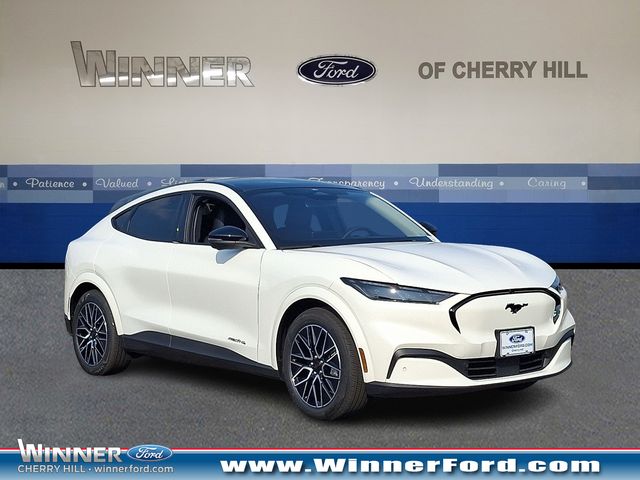 2025 Ford Mustang Mach-E Premium AWD