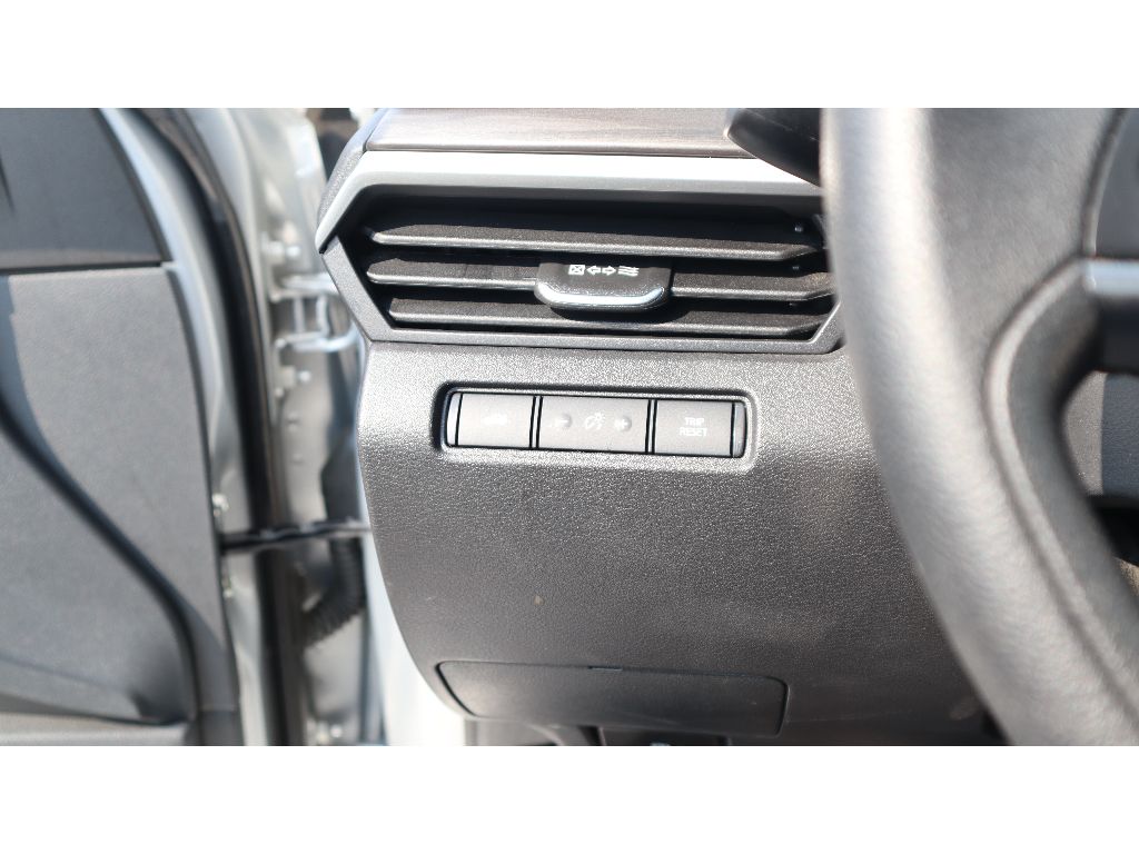 2024 Nissan Altima 2.5 SV photo 10