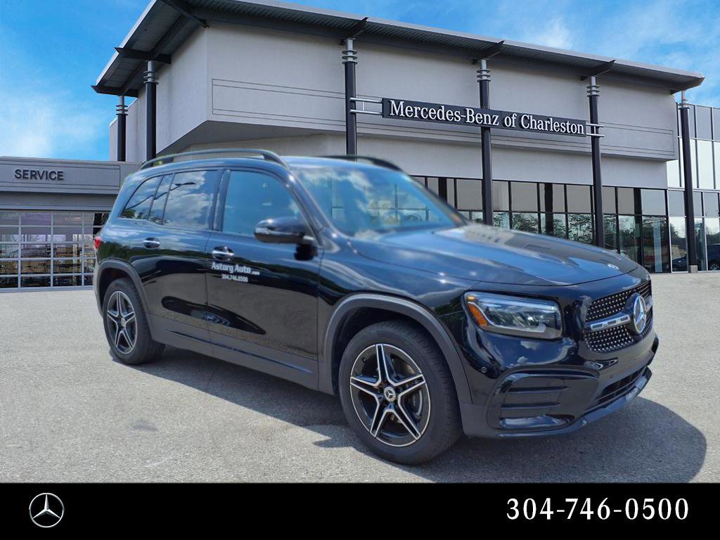 2025 Mercedes-Benz GLB Base