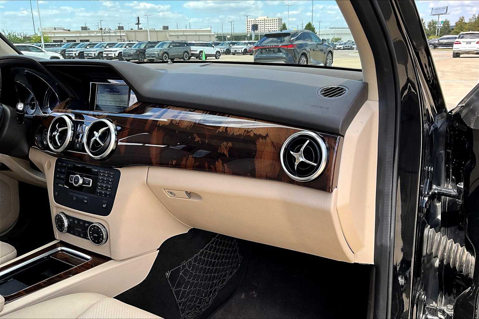 2014 Mercedes Benz GLK 350 photo 15