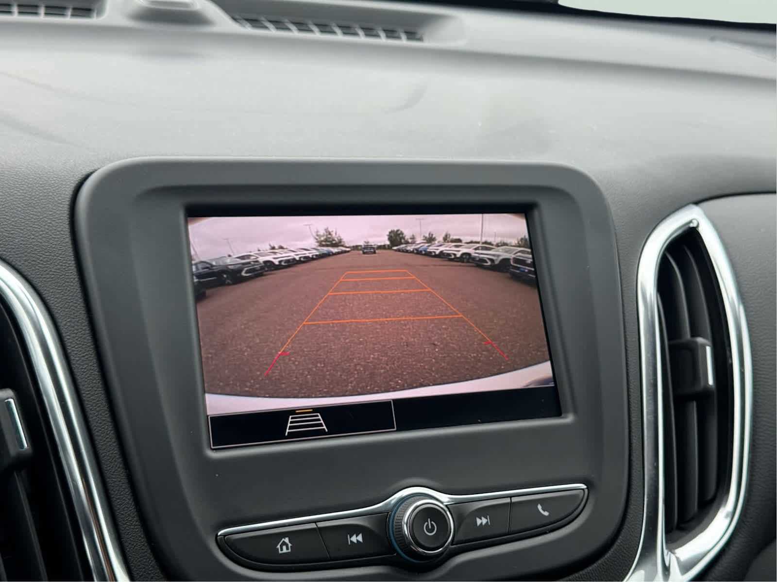 2024 Chevrolet Equinox LT photo 14