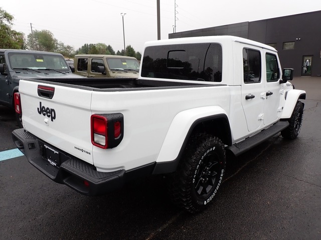 2025 Jeep Gladiator Sport photo 5