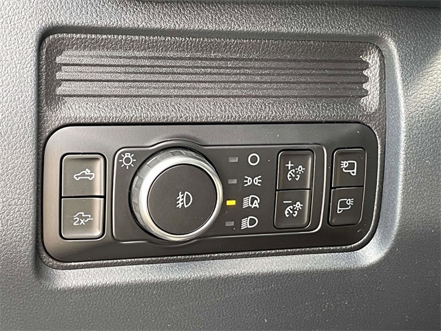 2026 Ford F-350 Lariat photo 11