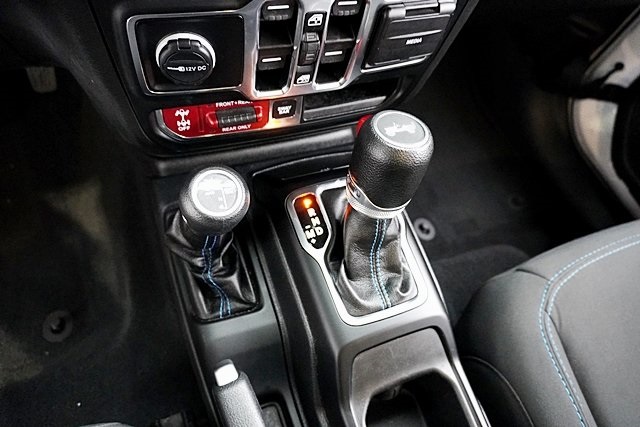 2023 Jeep Wrangler Rubicon 4xe photo 33