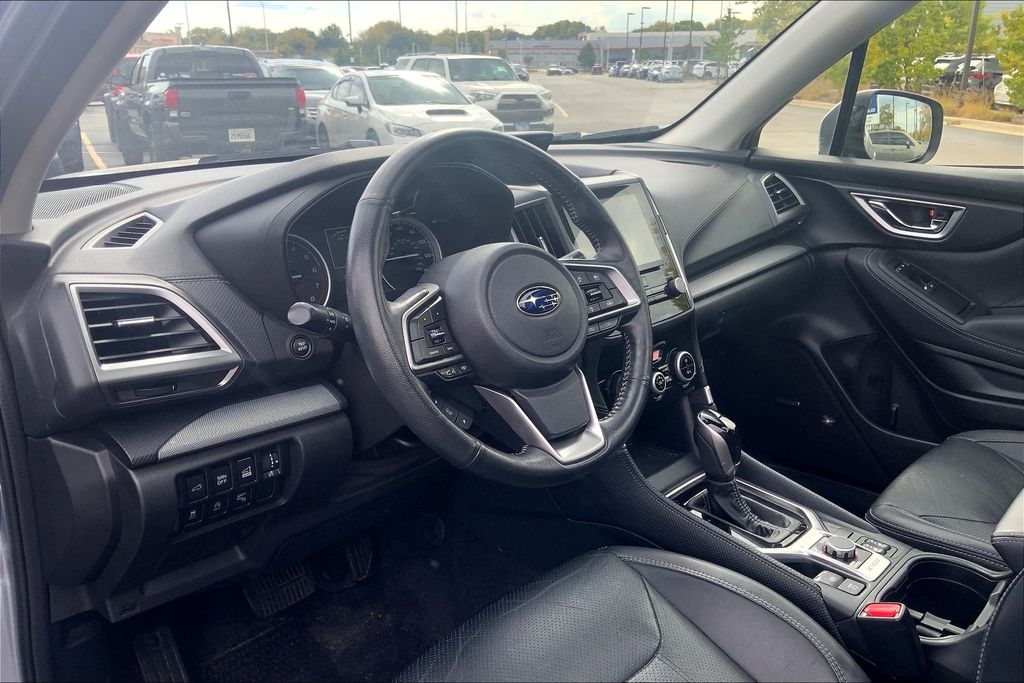 2020 Subaru Forester Limited photo 10