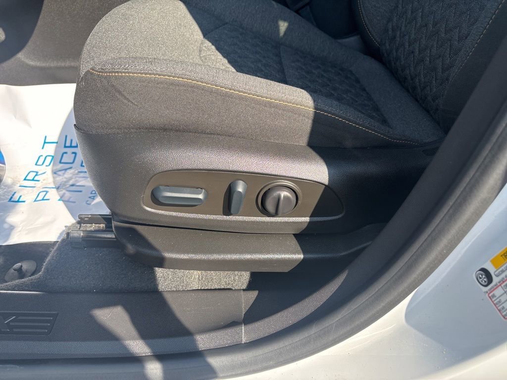 2022 Chevrolet Equinox LT photo 13