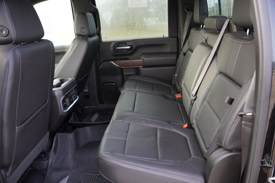 2022 Chevrolet Silverado 3500HD High Country Z71 photo 17