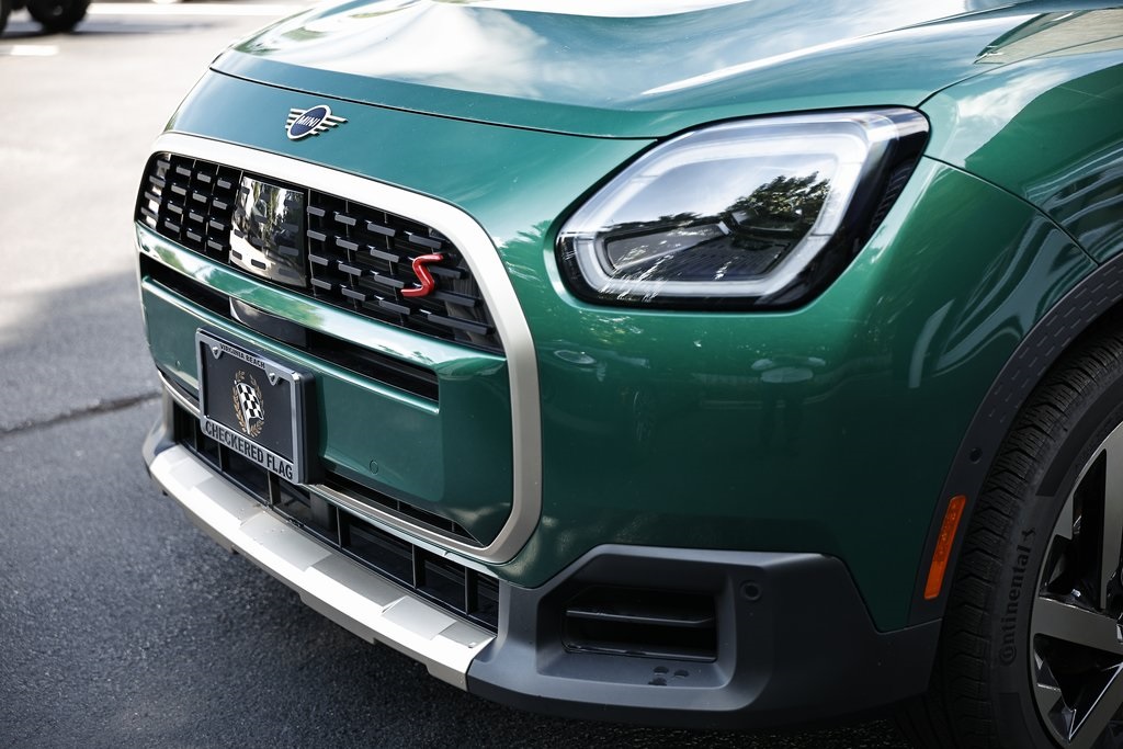 2025 Mini Cooper S ALL4 photo 12