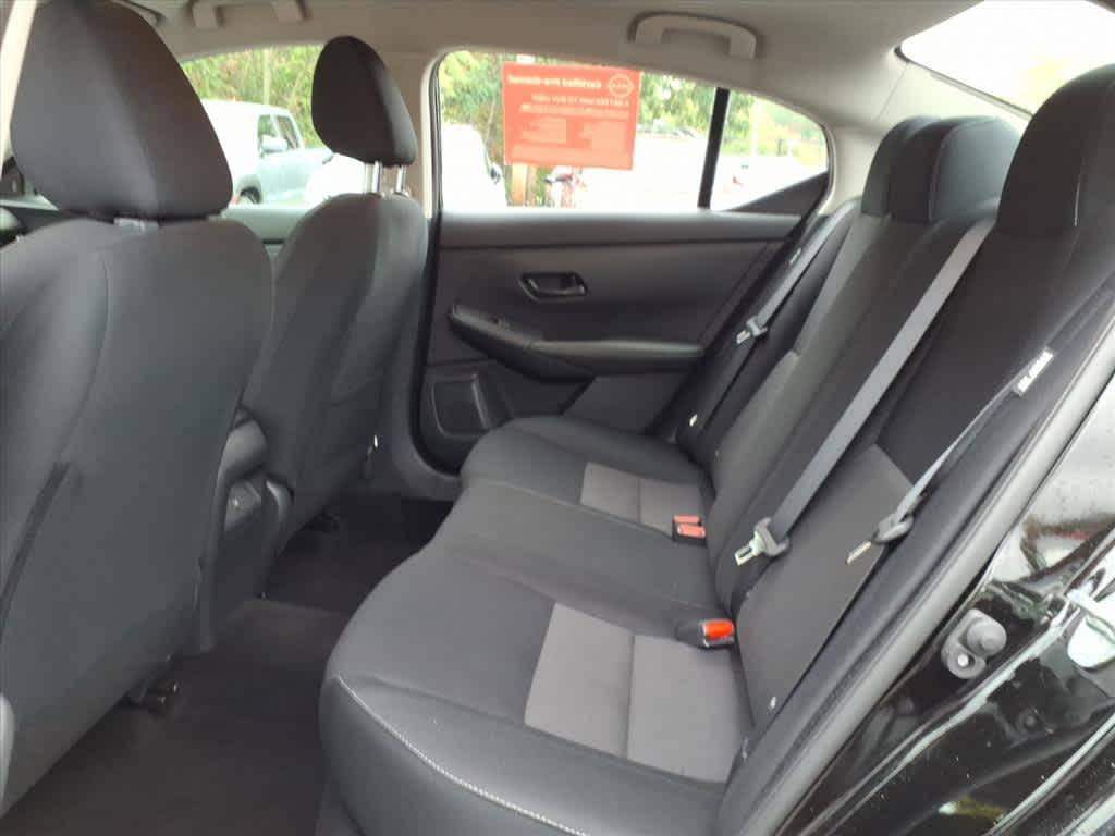 2024 Nissan Sentra SV photo 12