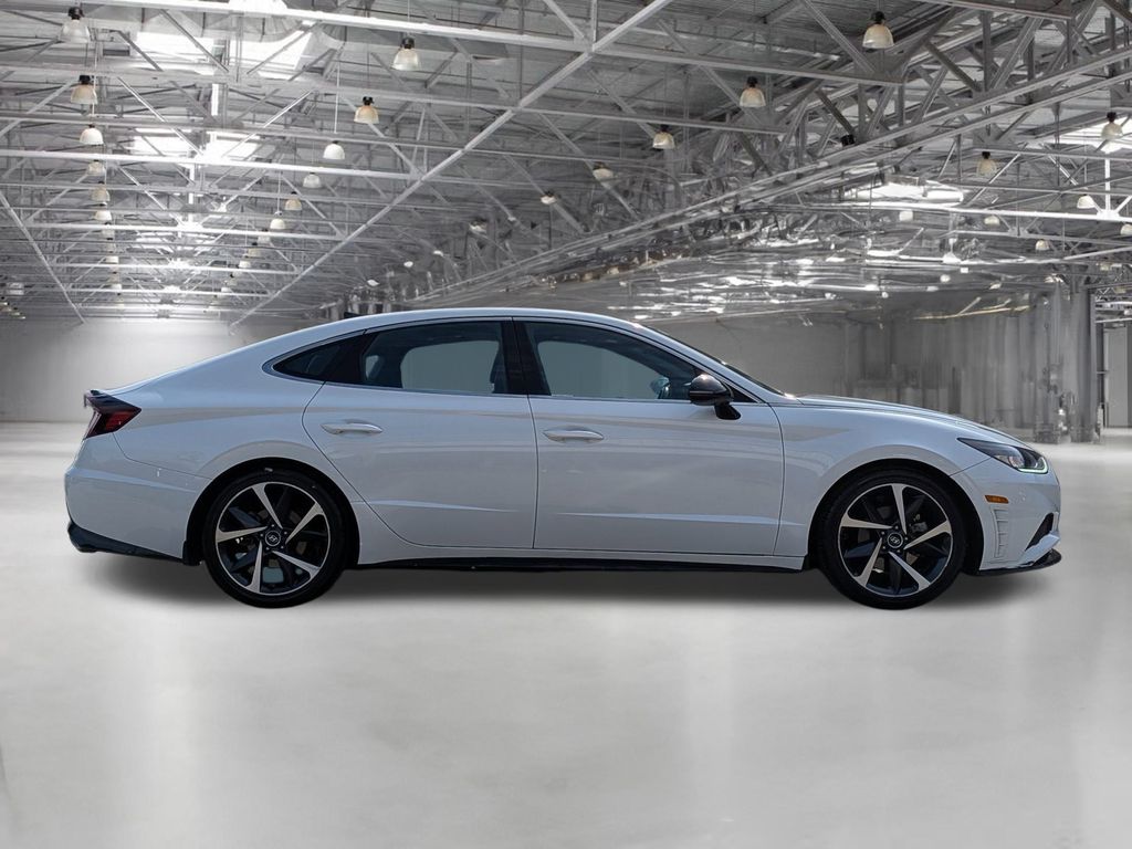 2021 Hyundai Sonata SEL Plus photo 4