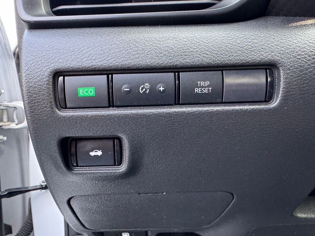 2024 Nissan Sentra S photo 14
