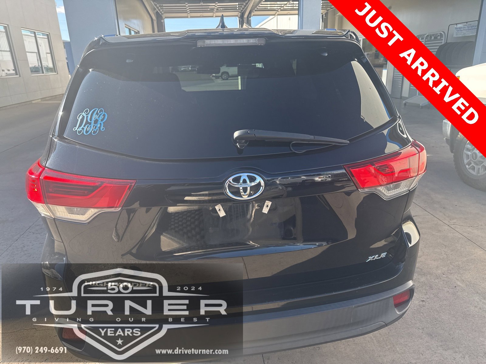 2018 Toyota Highlander SE XLE photo 2