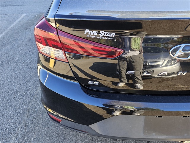 2020 Hyundai Elantra SE photo 4