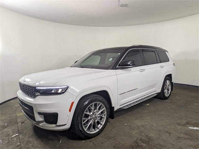 2024 Jeep Grand Cherokee L Summit photo 4