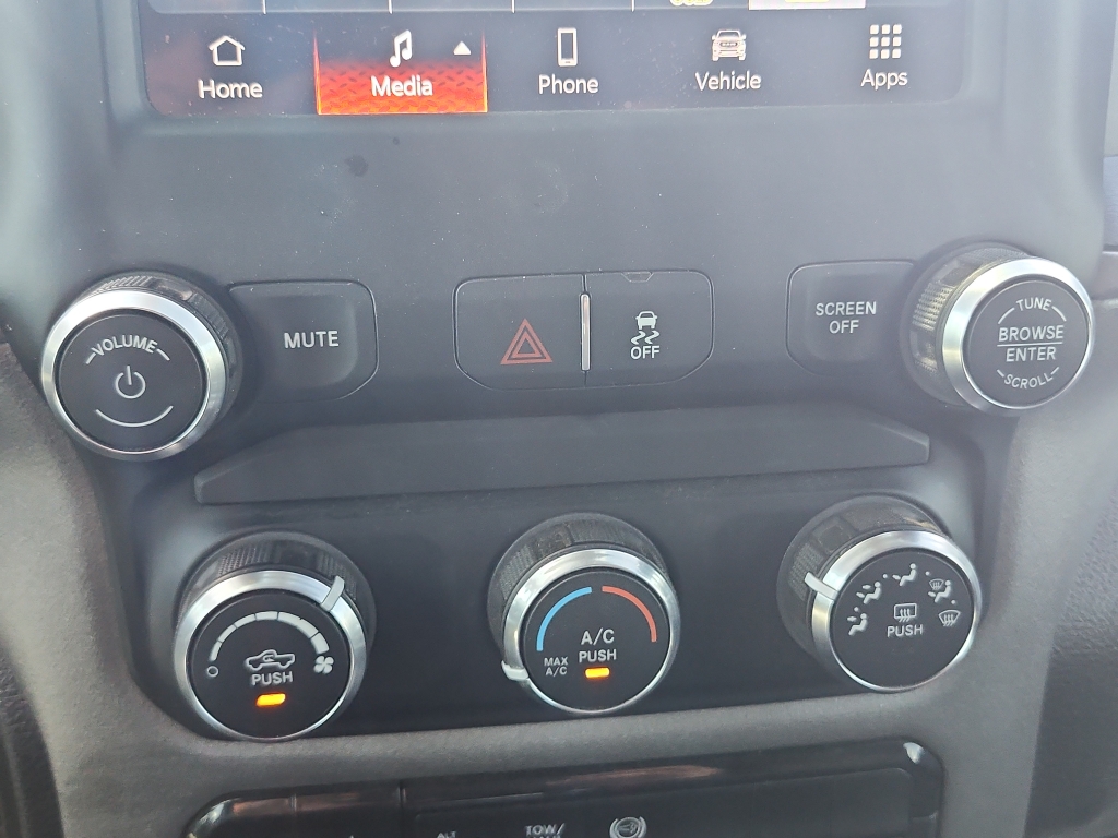 2022 Ram 3500 Tradesman photo 18