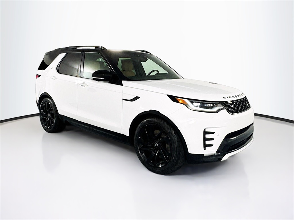 2025 Land Rover Discovery SE photo 3