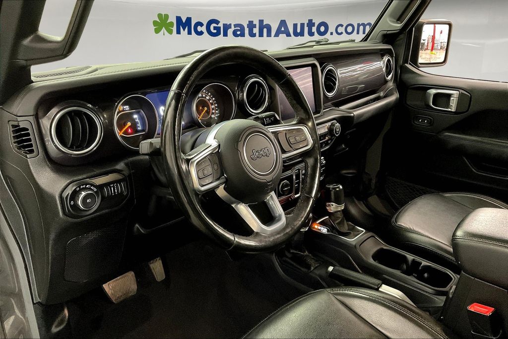 2021 Jeep Wrangler Unlimited Sahara Altitude photo 14