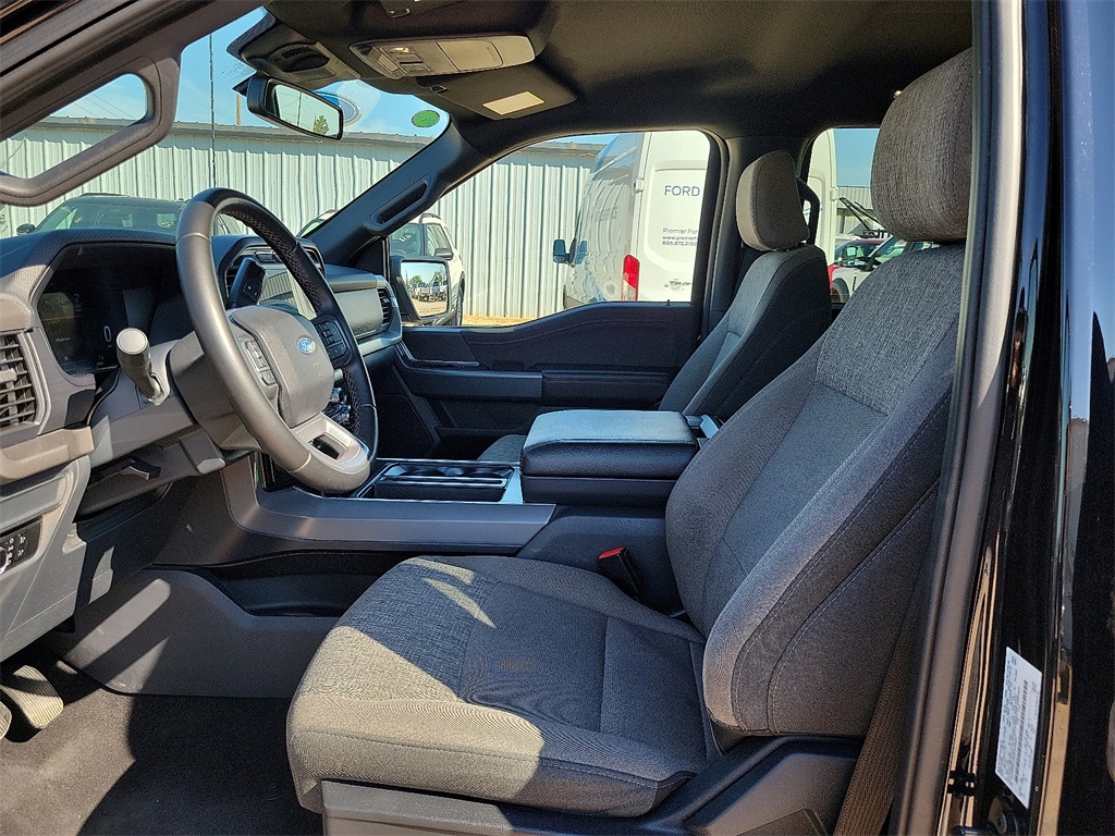 2024 Ford F-150 XLT photo 17