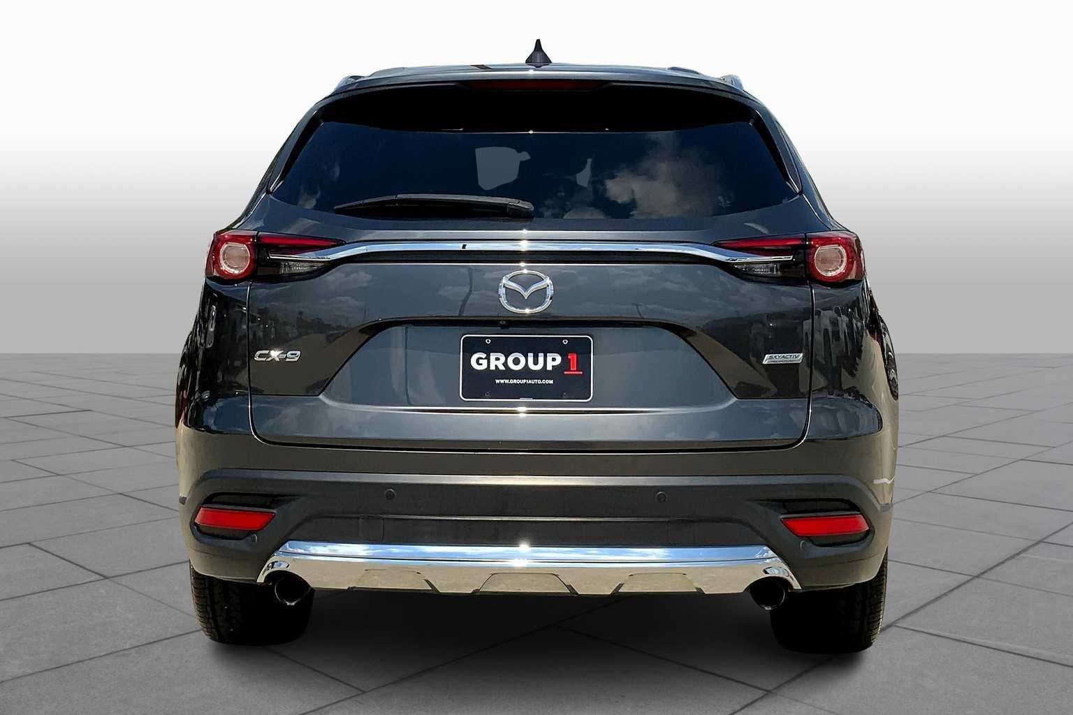 2018 Mazda CX-9 Grand Touring photo 4