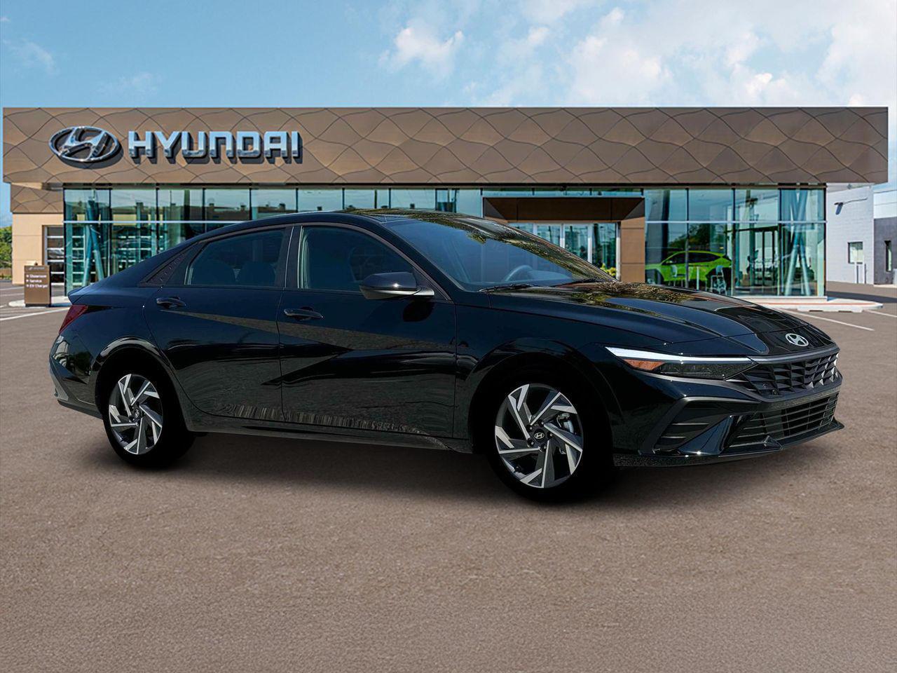 2025 Hyundai Elantra SEL Sport photo 8