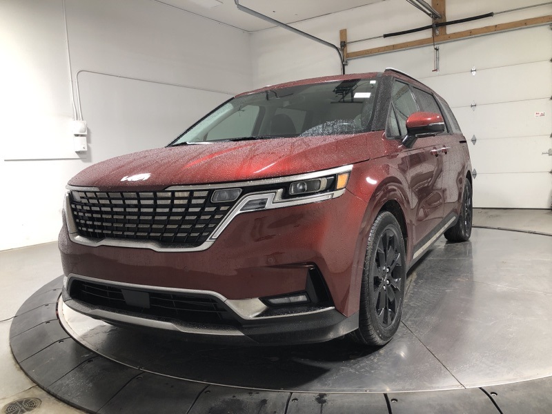 2024 Kia Carnival SX Prestige photo 2