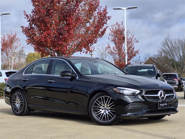 2025 Mercedes-Benz C-Class SE's photo