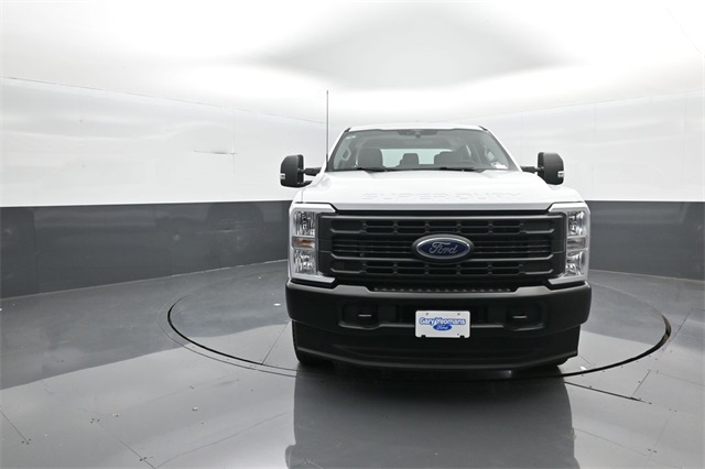 2026 Ford F-250 XL photo 2