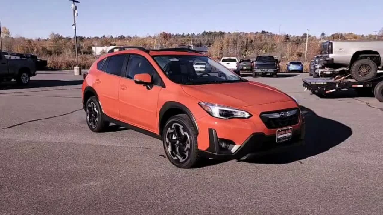 2023 Subaru Crosstrek Limited photo 2