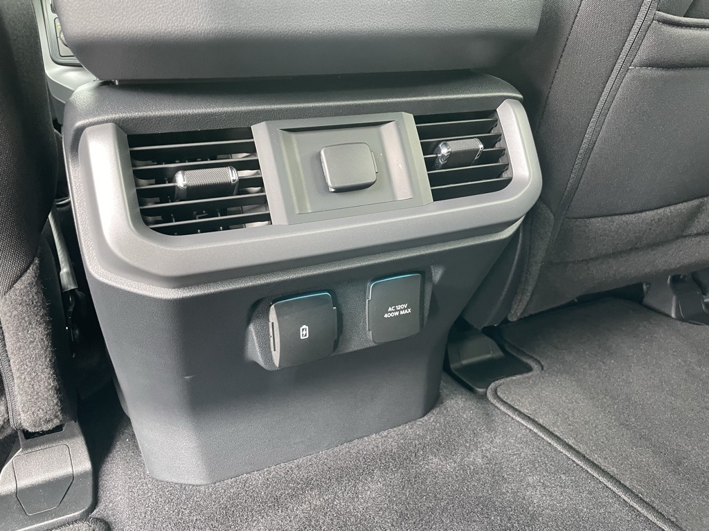 2025 Ford F-150 XLT photo 53