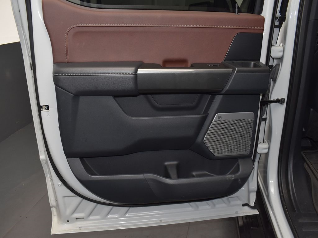 2023 Ford F-150 Lariat photo 15