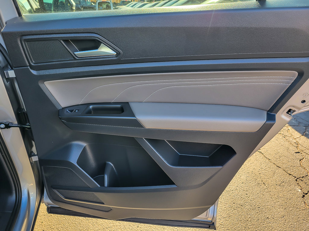 2022 VOLKSWAGEN ATLAS CROSS SPORT - Image 23