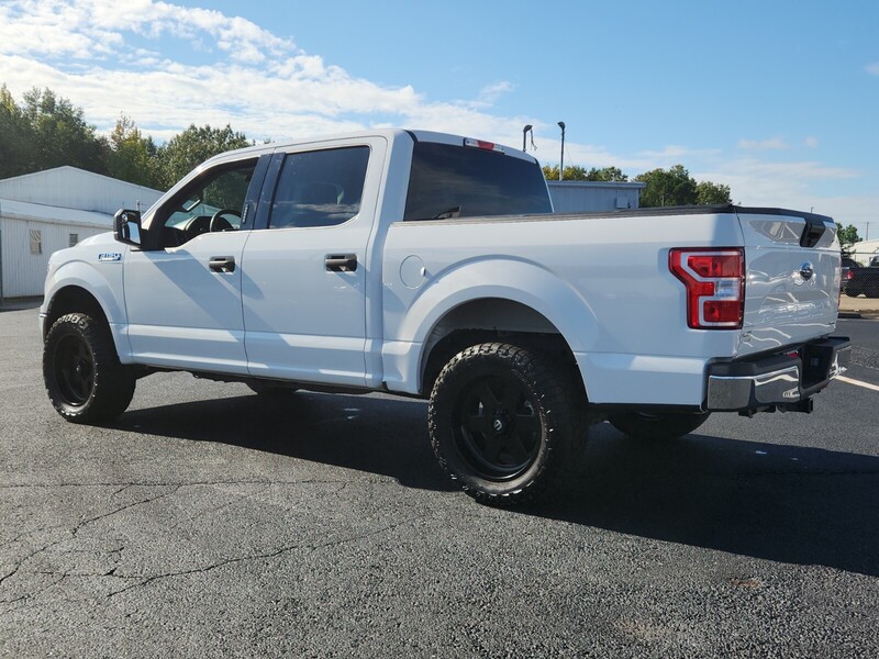 2020 Ford F-150 XLT photo 3