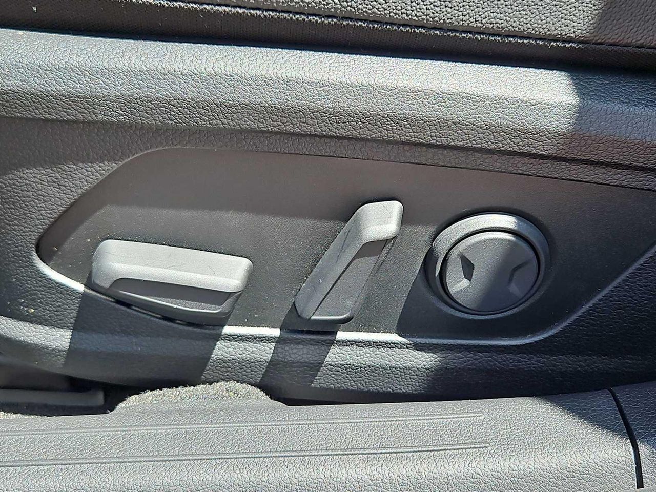 2025 Hyundai Sonata Hybrid Limited photo 15